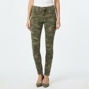 GAP High Rise Camo Universal Legging Jeans 6/28